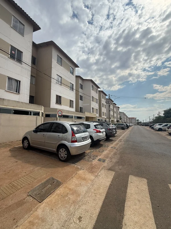 JDM IMOBILIÁRIA VENDE :APARTAMENTO À VENDA - Quadra 301.Valor: R$ 250.000,00Cond...
