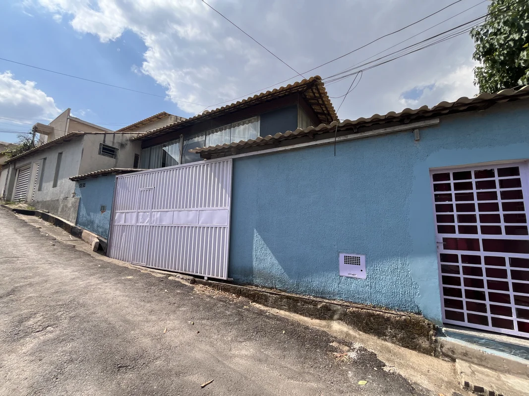 IMÓVEL PARA INVESTIDOR – RENDA DE R$ 10 MIL/MÊSExcelente oportunidade para inves...