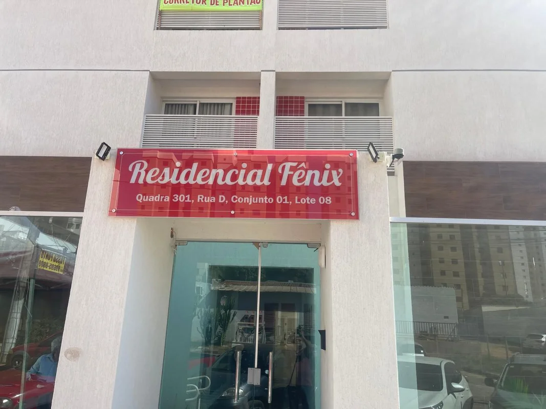 Descubra um aconchegante apartamento de 2 quartos, sendo 1 suíte, localizado na ...