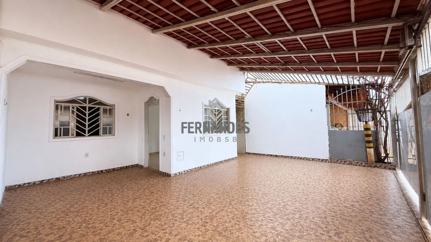 SAMAMBAIA SUL QR 122 CASA 2 QUARTOS + SUÍTE E | R$ 420 MIL | ACEITA FINANCIAMENT...