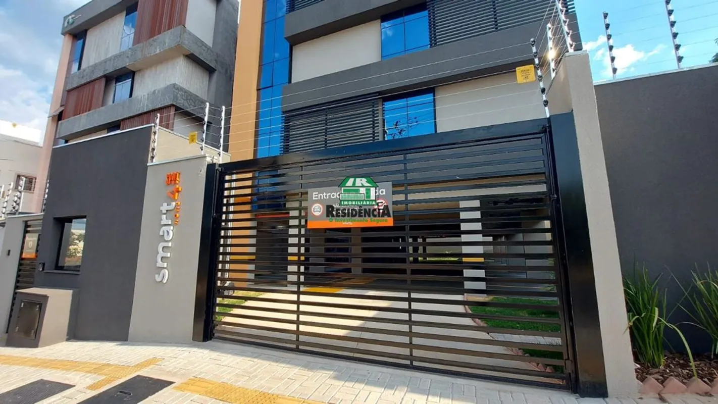 01 quarto;Banheiro, com box a ser instalado;Sala conjugada com a cozinha;Porta e...