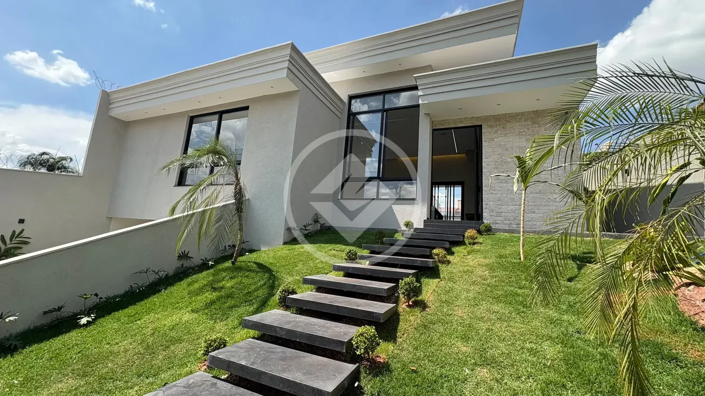 Casa de Alto PadrÃ£o no Setor FaiÃ§alville â?? SofisticaÃ§Ã£o, Conforto e Exclus...