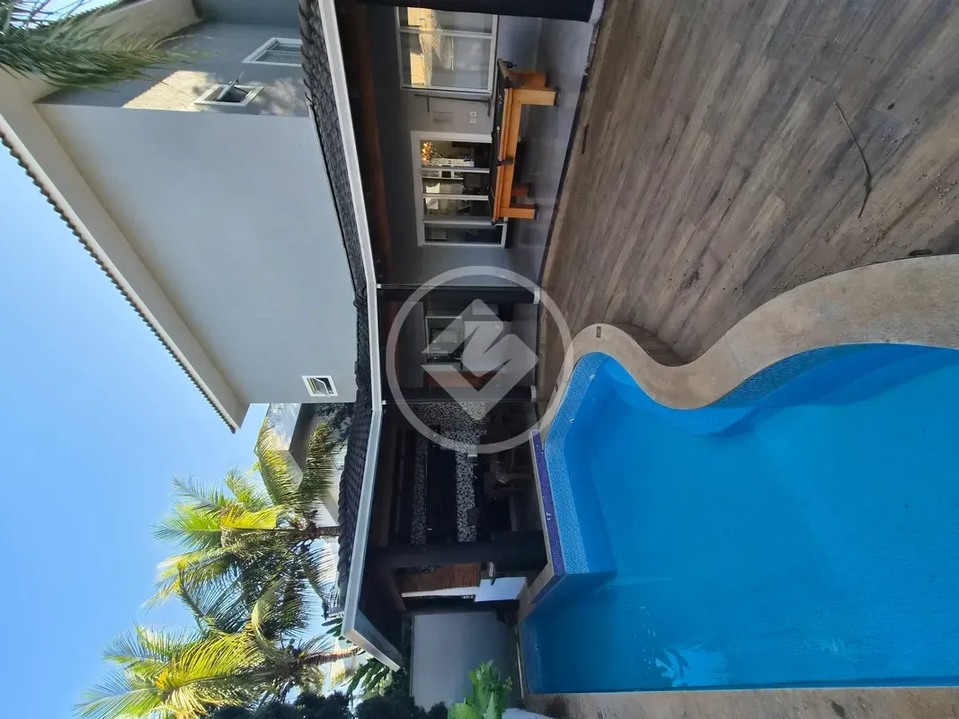 SOBRADO JARDINS MÃ?NACO ESQUINA4 suÃ­tesMaster com closet e hidromassagem Sala 0...