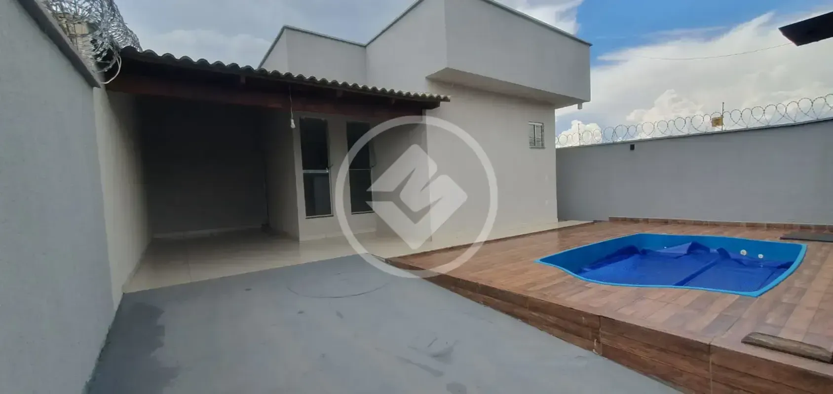 Casa 3 quartos, sendo 1 suÃ­te com closet - Buriti Sereno Ãrea construida 101 m...