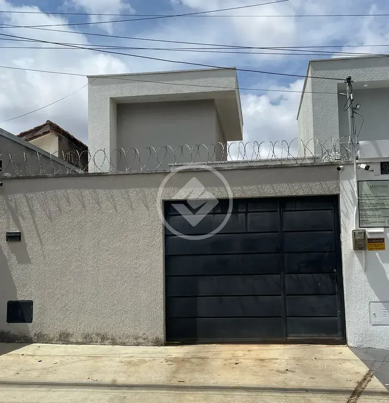 Casa no FaiÃ§alville, a poucos passos do parque Macambira, 180m2 de terreno, 120...