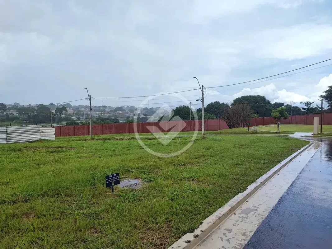Terreno com 480m2 Ã  venda no sofisticado CondomÃ­nio Jardins Sevilha, em Aparec...