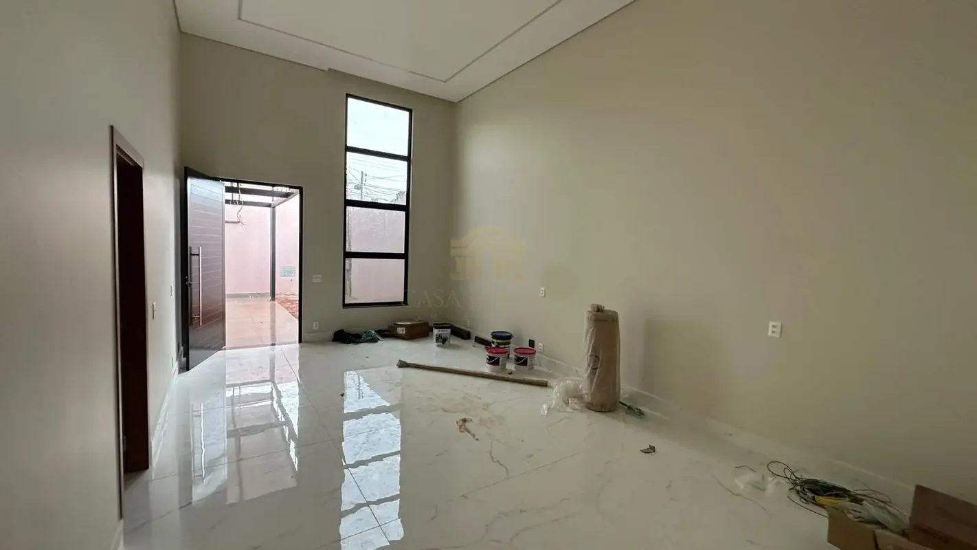 CASA NOVA DE ALTO PADRÃO À VENDA NA QNG 36 | ACEITA FINANCIAMENTO, 4 SUÍTES, PÉ-...