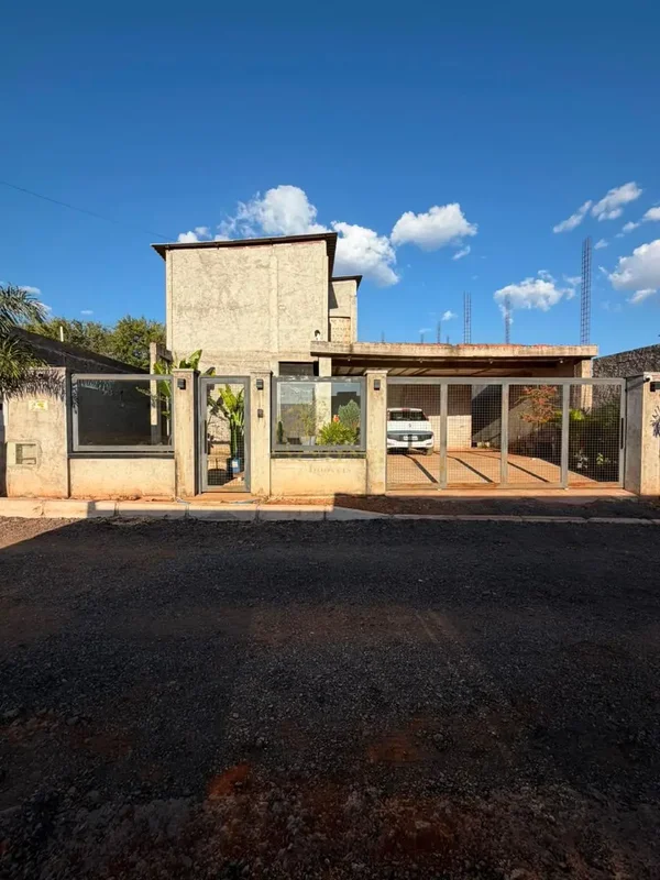 Casa Sobrado em fase de acabamento, com todas as plantas de projetistas;TÉRREO:2...
