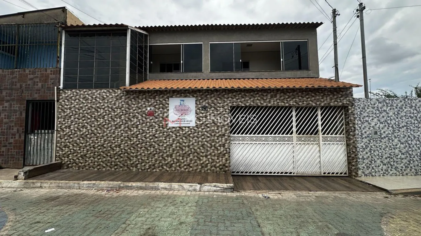 Sobrado à Venda no Trecho 3, Chácara 114, Sol Nascente | 6 Quartos | 199 m² | Ac...