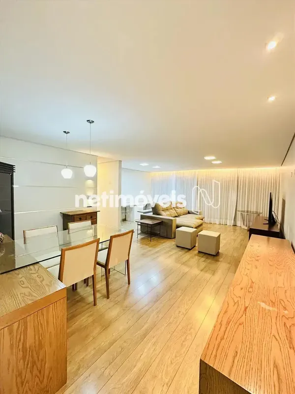 IMÓVEL TOTALMENTE MOBILIADO Excelente apartamento de 3 quartos transformado em 2...
