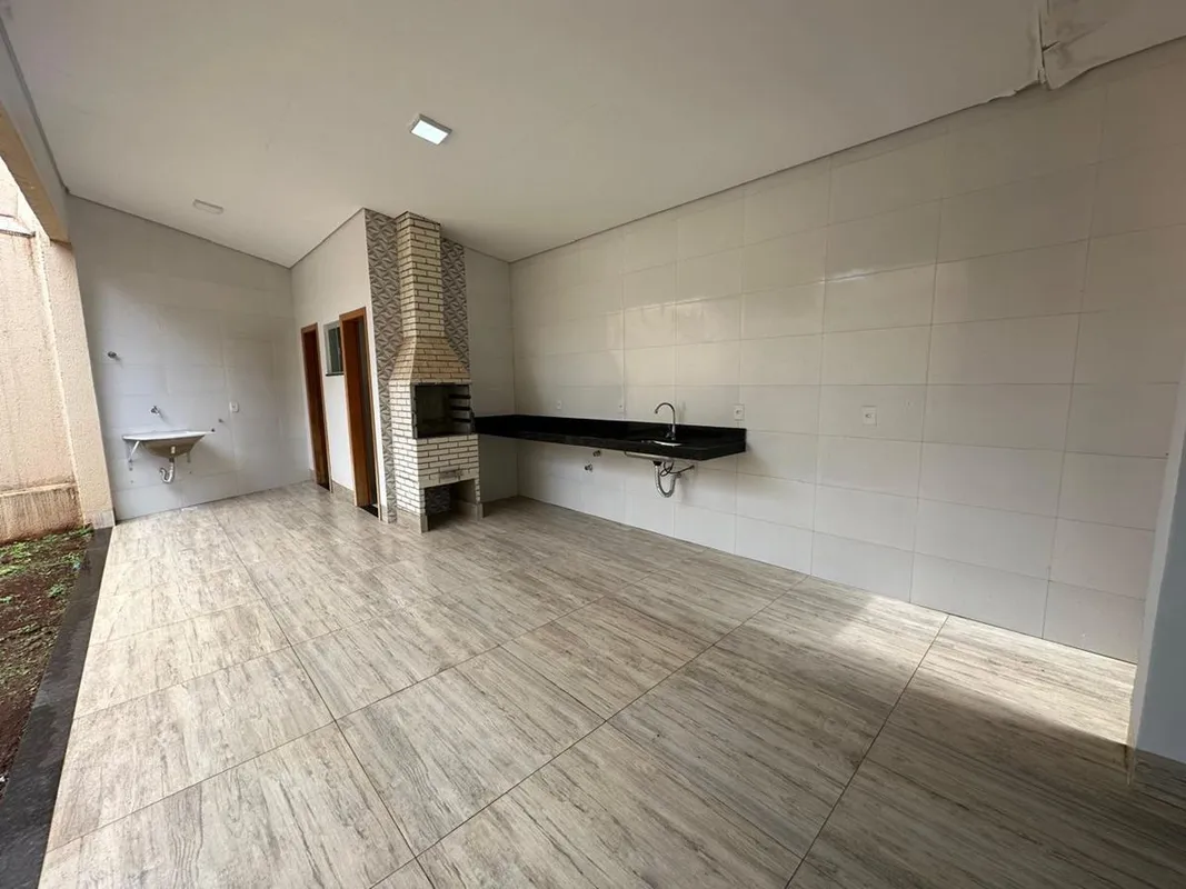 Casa 3 Quartos | Setor Santa GenovevaCasa moderna e espaçosa, com 3 quartos, sen...