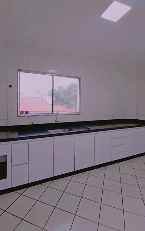 Espaço, conforto e uma planta impecável no Setor Sudoeste. Com 114m² muito bem d...