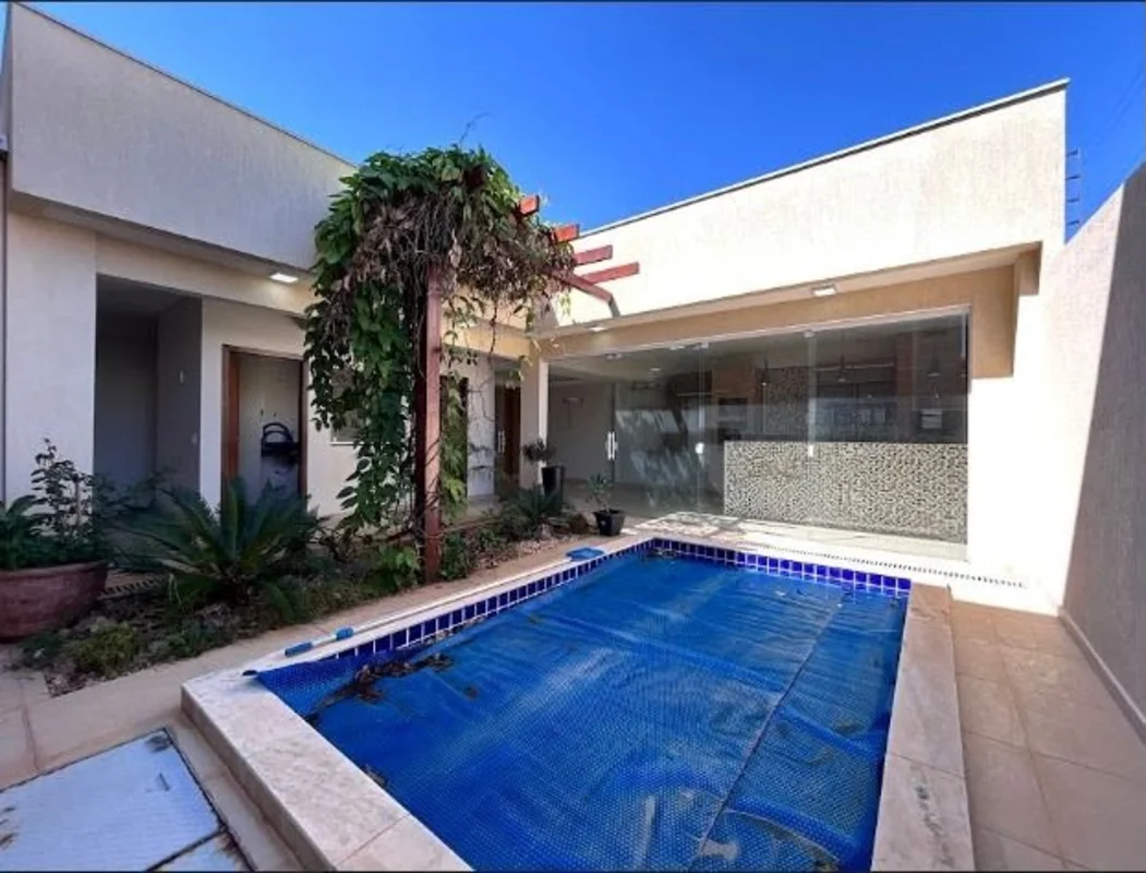 Residência de Luxo em Taguatinga Norte: Espaço, Conforto e ElegânciaSe você busc...