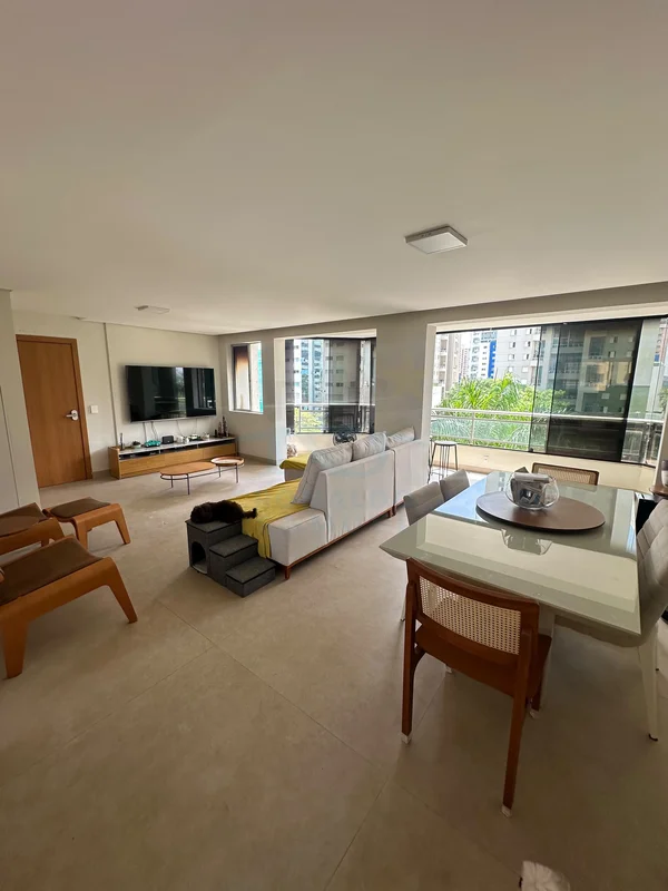Apartamento à venda | Quadra 205 – Águas Claras SulApartamento totalmente reform...