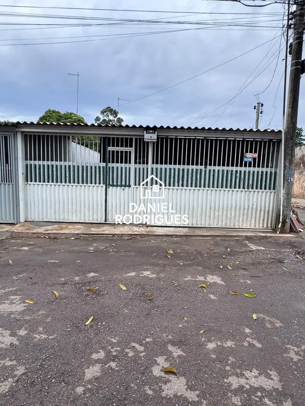 Vendo Casa em Ceilândia QNP 24 Próximo do Terminal de ônibus Casa principal: -2 ...