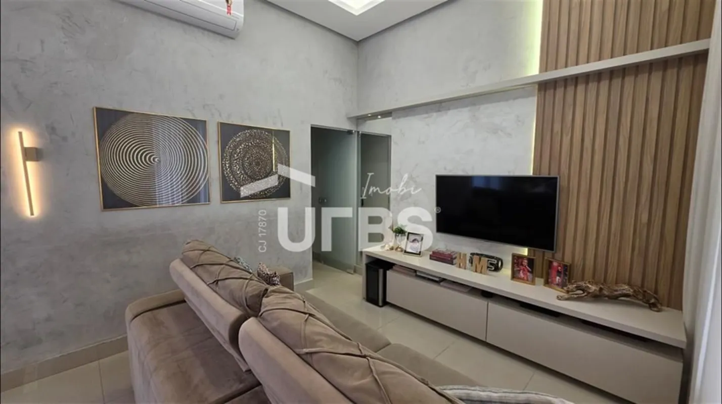 COD U-0035555 - CASA À VENDA | SETOR CENTER VILLEUma casa que chama atenção não ...