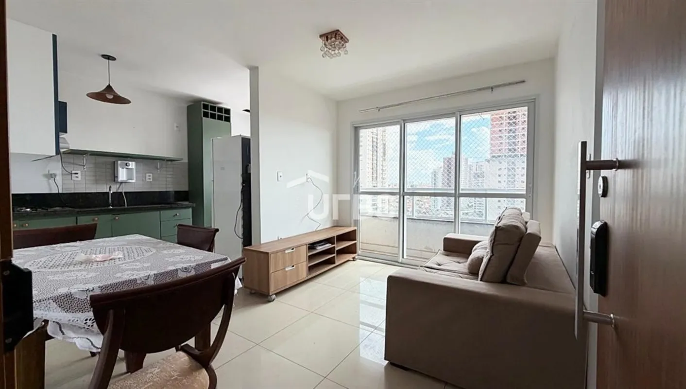 COD U-0036417 - Apartamento mobiliado com 40,93 m², posição poente e vista volta...