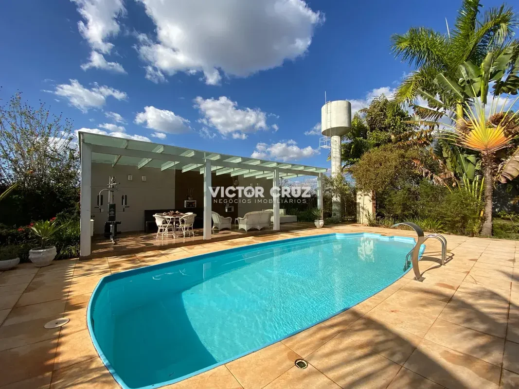 Victor Cruz Negócios Imobiliários LTDA aluga:Lago Oeste, Sobradinho.Chácara mara...