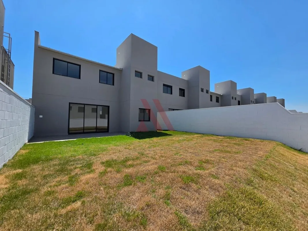 COD:1367FGR JARDINS BERLIM - SENADOR CANEDO- 262m² Lote - 150m² Área Privativa- ...