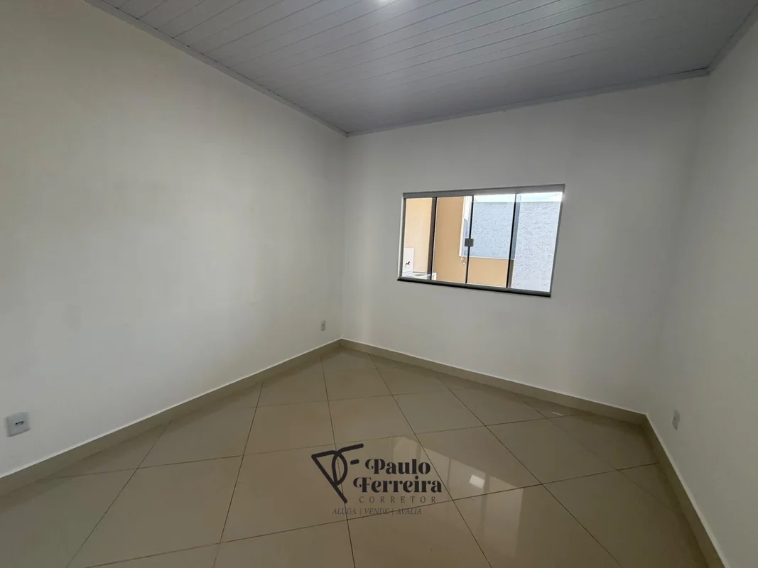 Vendo casa localizada no bairro vila nova são Sebastião df composta por: • 3 qua...