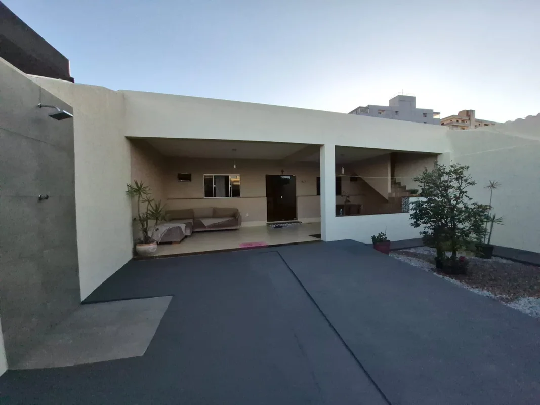 ÓTIMA CASA À VENDA EM VICENTE PIRES – RUA 4AExcelente casa localizada em condomí...