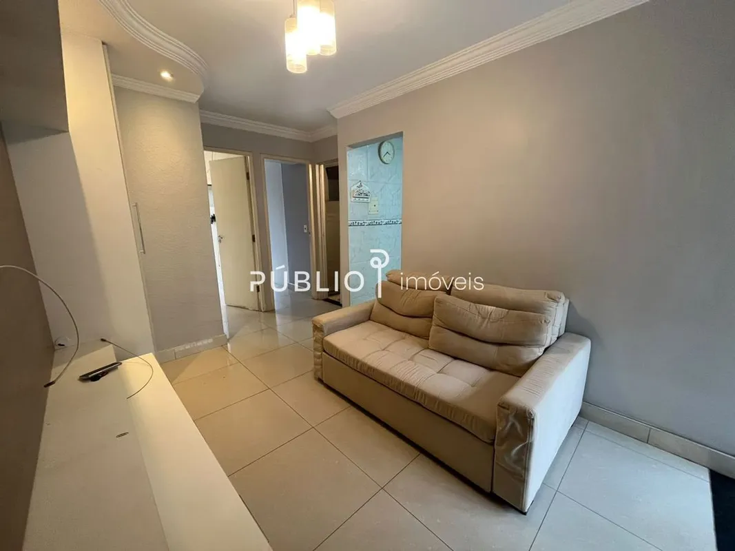 Características:44m²Quartos: 2 (com armários)Banheiro: 1cozinha com armário e fo...