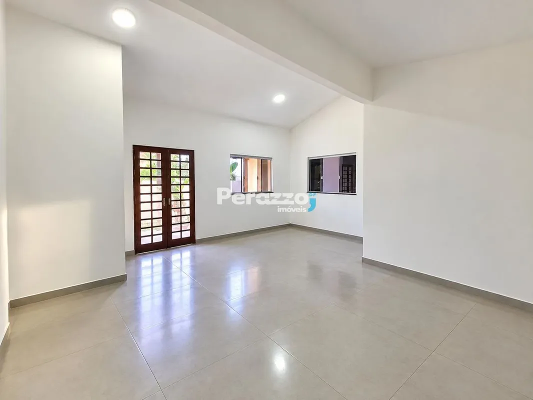  Condomínio Mônaco | Casa Térrea de 3 Quartos sendo 1 Suíte | Armários planejado...