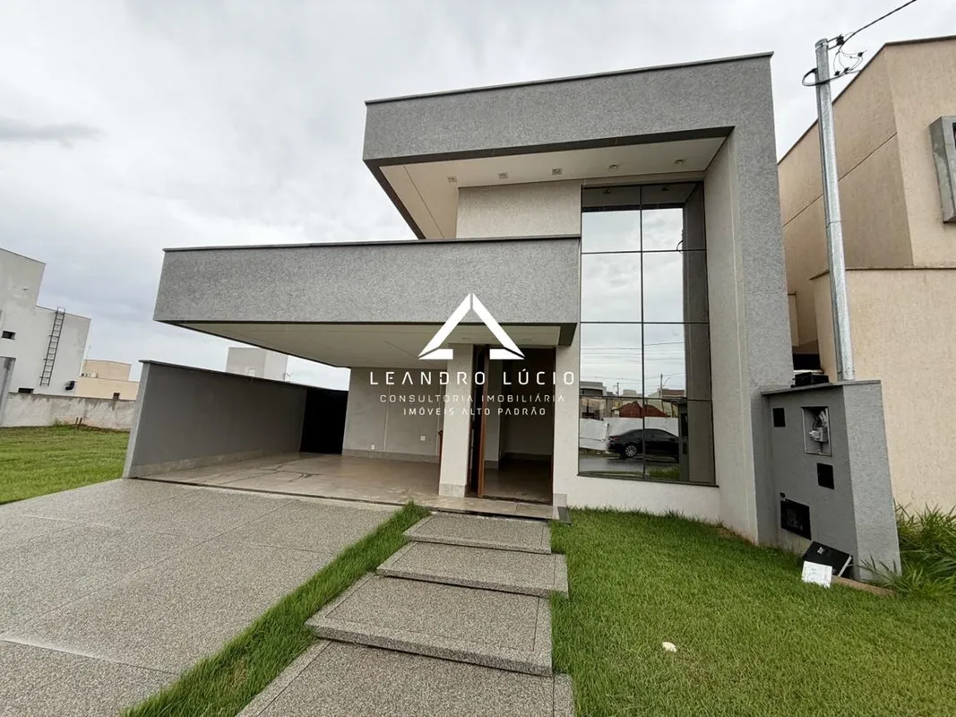 CASA TÉRREA À VENDA NO JARDINS CAPRI 3 SUÍTES 155 M² ALTO PADRÃO Casa térrea no ...