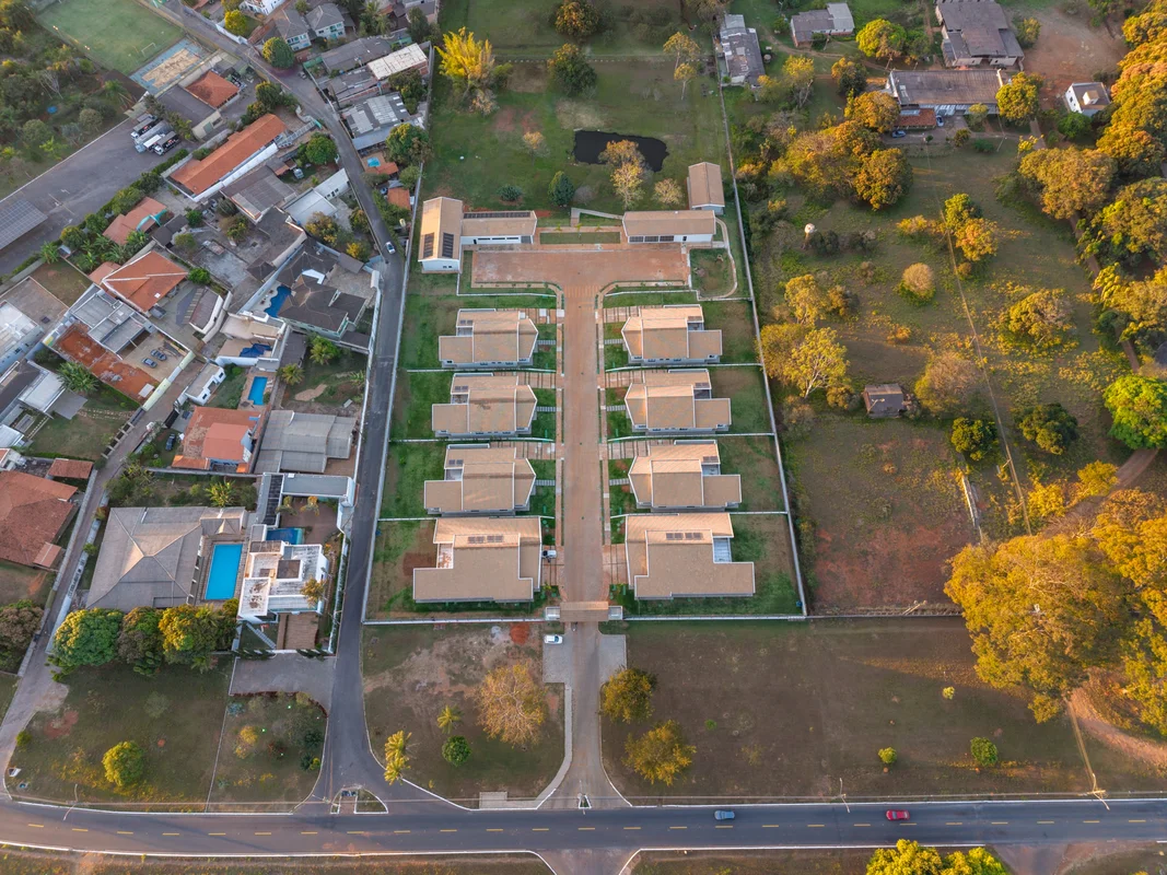 VENDA EXCLUSIVA.>>>>> Condomínio totalmente construído com casas de excelente pa...