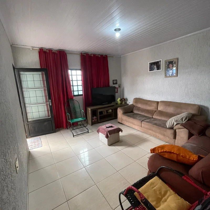 QR 607 SAMAMBAIA CASA 4QTS C/ SUITE REFORMADALOTE COM 167M ESCRITURADO E QUITADO...