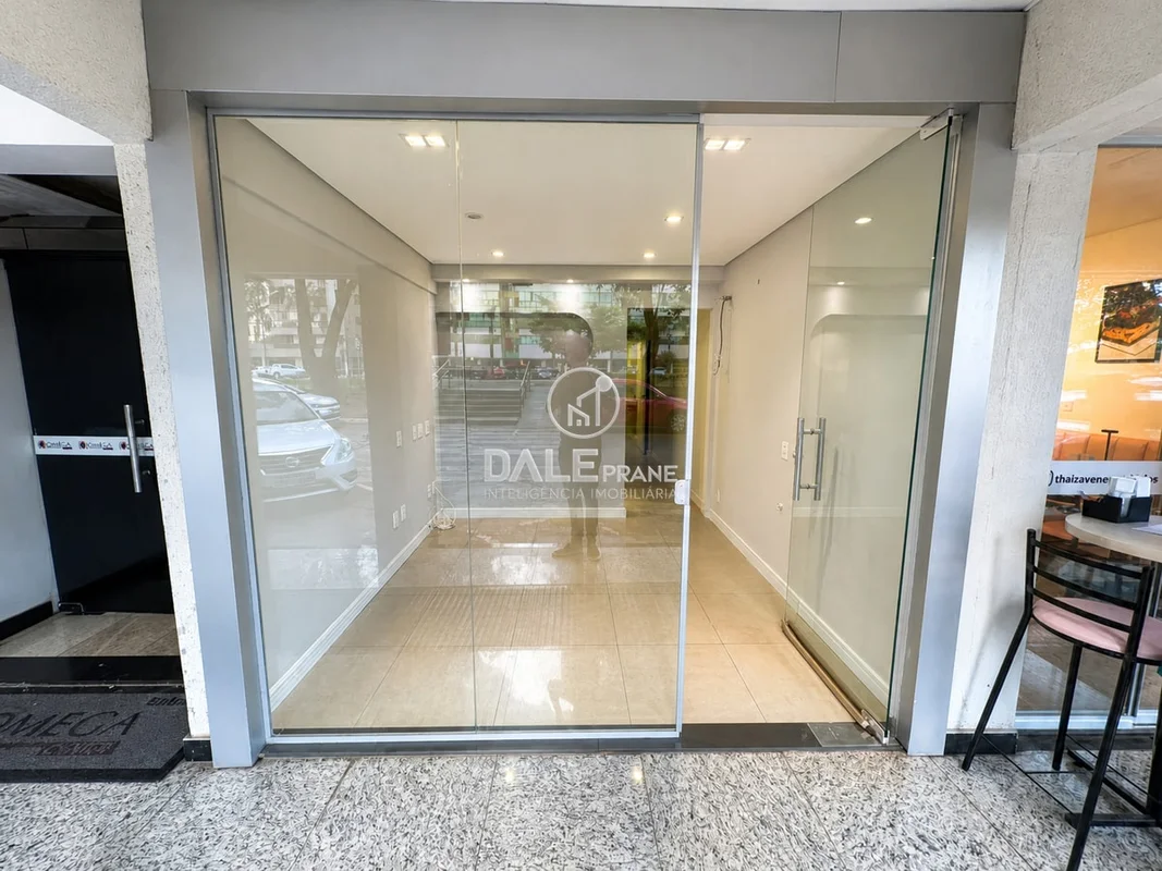 CCSW 5 – Edifício Ômega Center Excelente oportunidade para estabelecer ou expand...