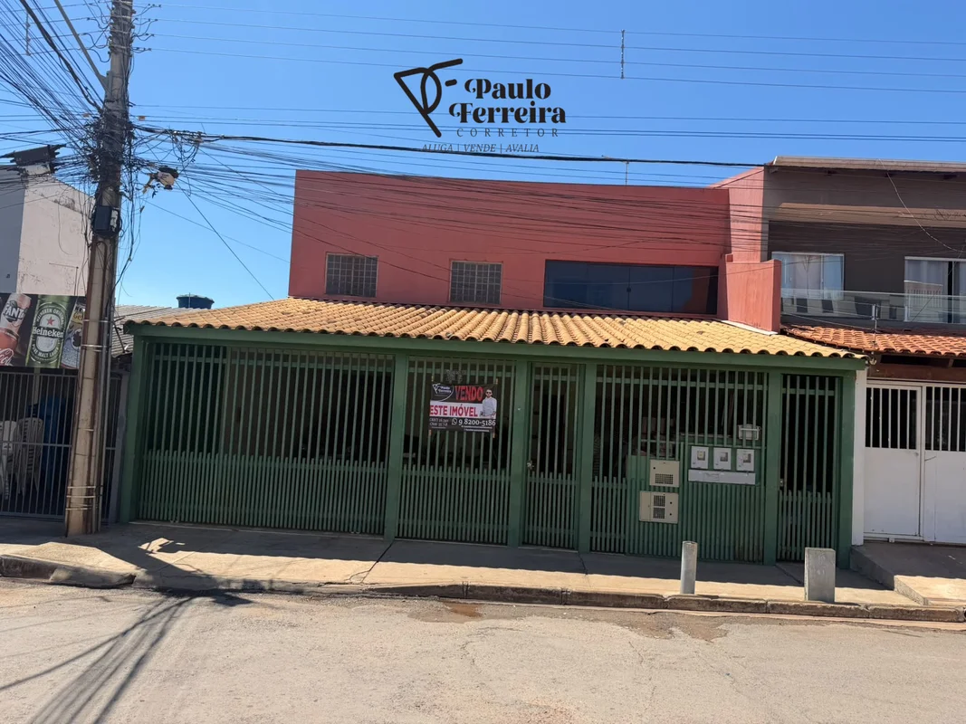 Vendo Sobrado localizado no residencial oeste 201 São Sebastião df composta por:...