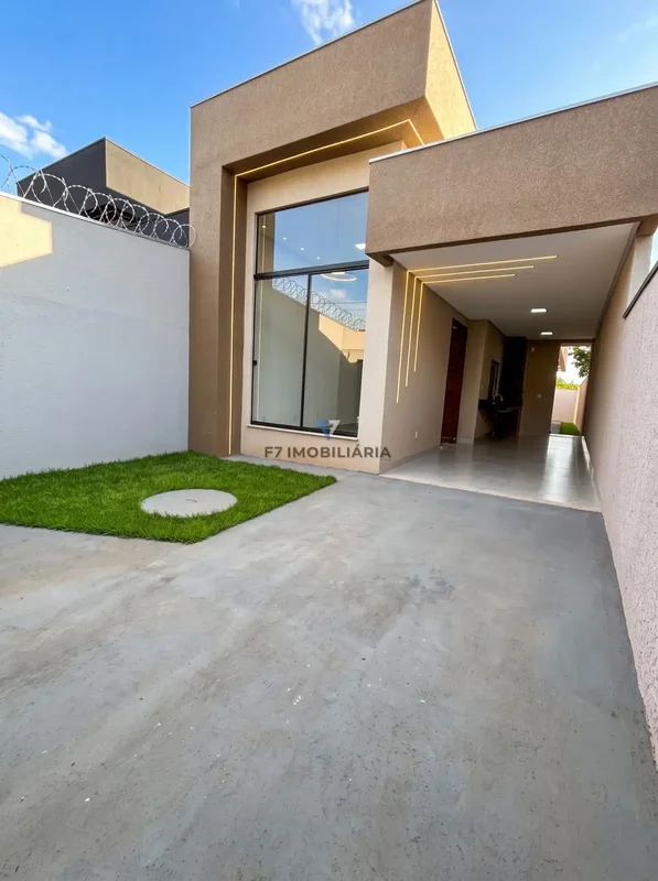 CASA TÉRREA COM 3 QUARTOS CASA LINDA POR R$ 460 MILSão 110 m² construídos, lote...