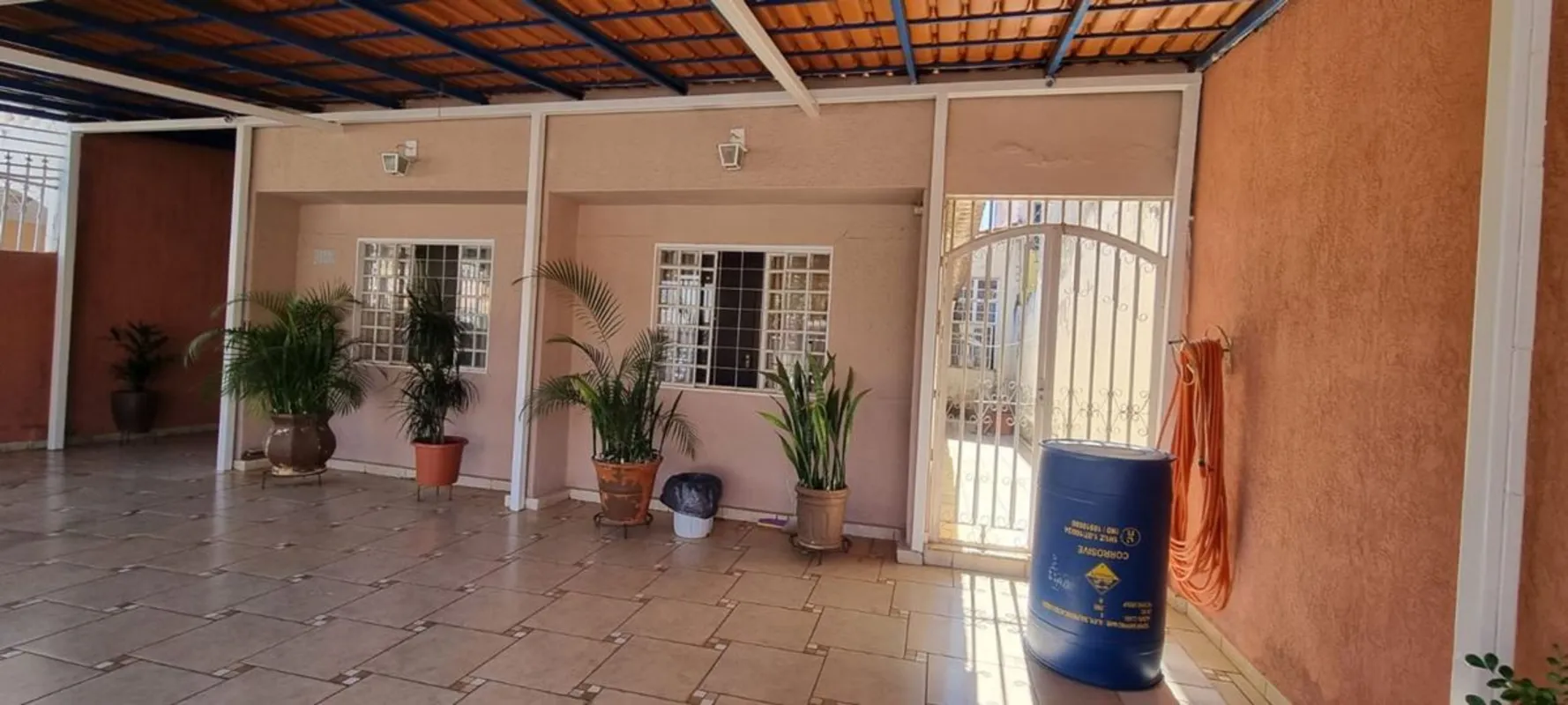 VENDEMOS NO MELHOR SETOR DE TAGUATINGA UMA CASA NA QNA36 NA LAJE E COMPOSTA DE S...