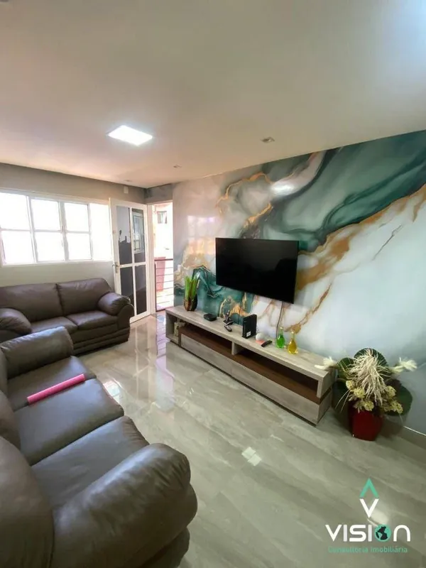 Venda em ArniqueirasCasa com 400m² de Lote e 250m² de Área privativa: 3 Quartos,...