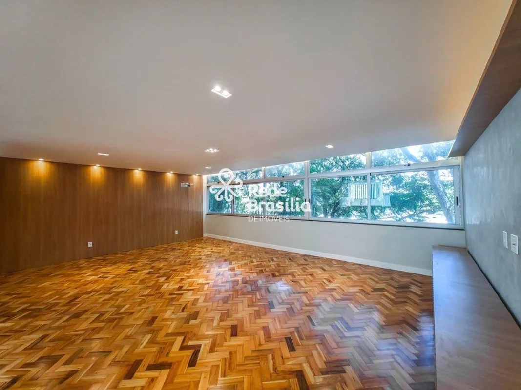 SQS 102 Asa Sul | 3 Suítes | Apartamento Reformado | Marcenaria Completa | Alto ...