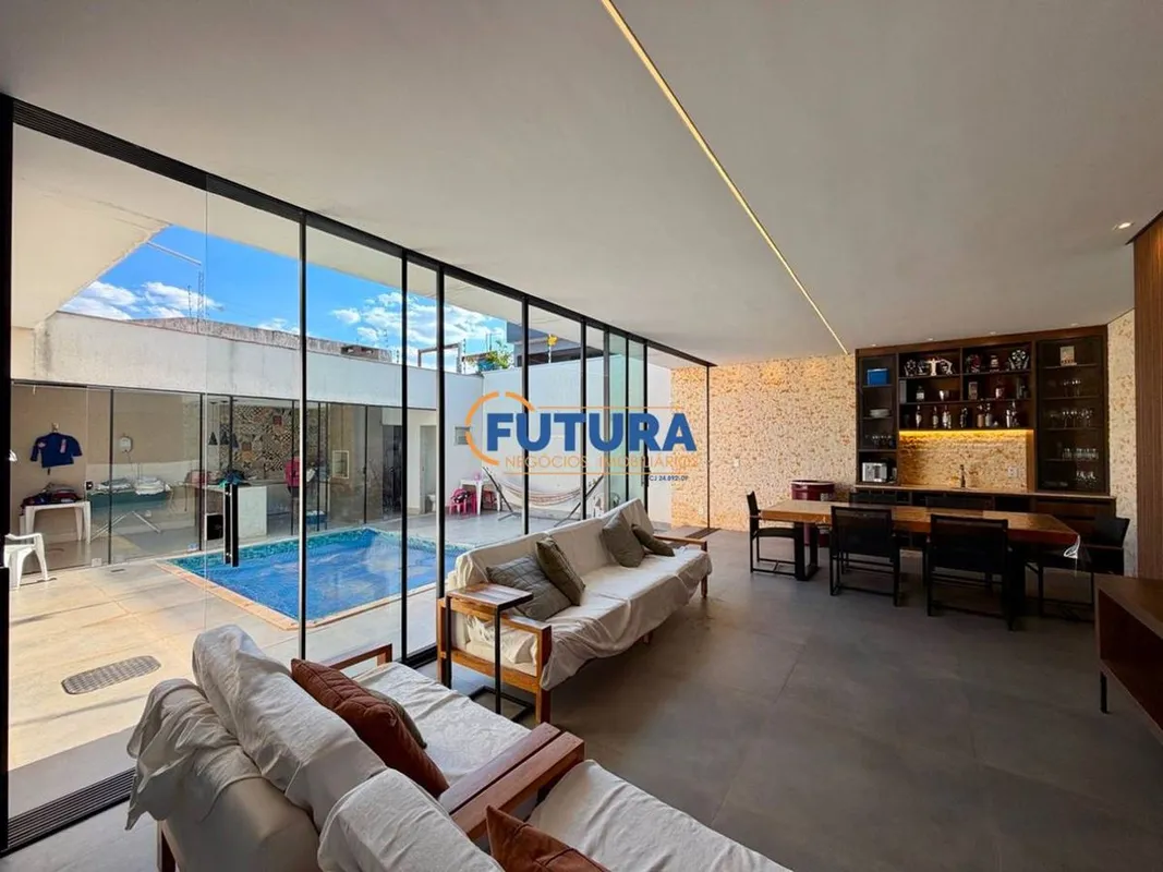 A FUTURA NEGÓCIOS IMOBILIÁRIOS disponibiliza para LOCAÇÃO:Excelente casa térrea ...