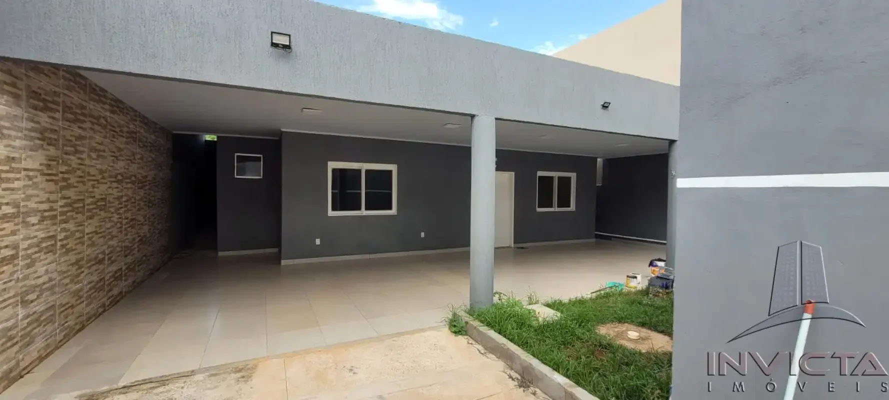 Casa em condomínio com 2 Quartos em ótimo acabamento.Este imóvel situa em um con...