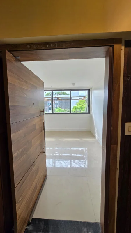 Descubra um aconchegante apartamento na SQS 316, Bloco G, na Asa Sul de Brasília...
