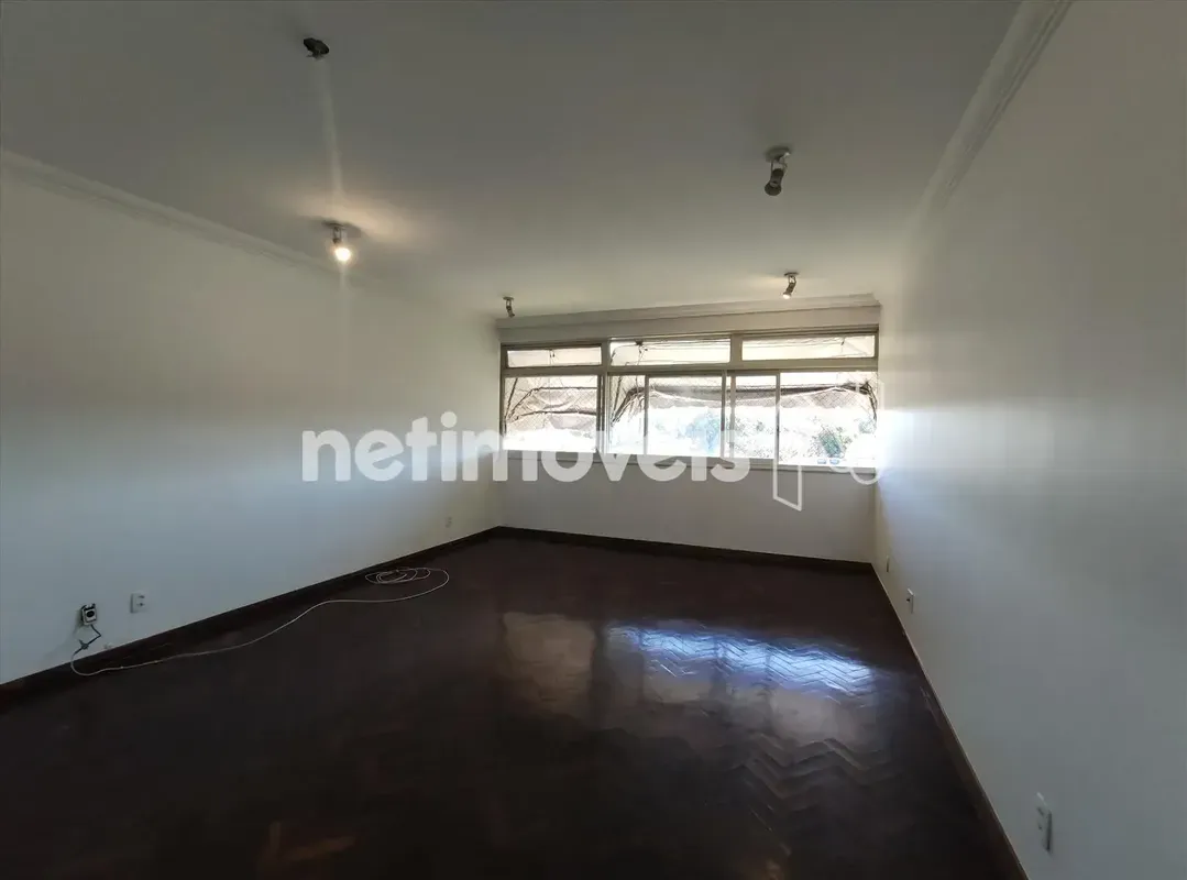 SQS 303 | Asa Sul | 110 m² Morar na SQS 303 é viver uma Asa Sul mais tranquila, ...