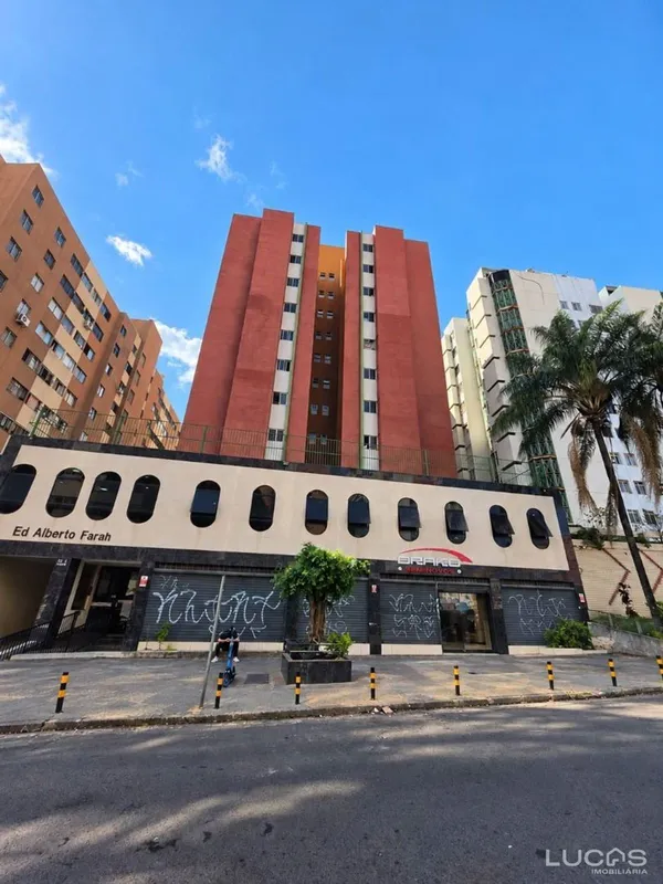 Excelente oportunidade para quem busca praticidade e uma ótima localização!Carac...