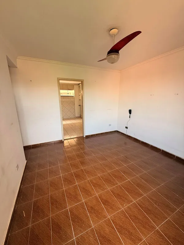 APARTAMENTO NA VILA JARAGUA 3 QUARTOS 80 METROS 1 VAGA DE GARAGEM COM ARMARIOS 2...