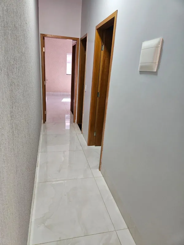 Casa: Recreio Panorama Lote: 151.05metrosConstrução: 130 metros02 quartos sendo ...