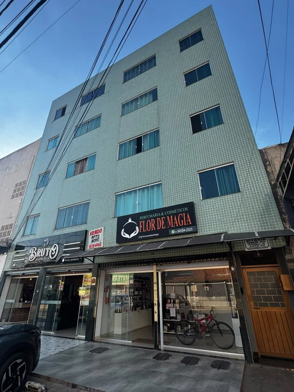?? Vende-se apartamento na Qnm 5 em Ceilândia - Sul! Excelente localização , con...