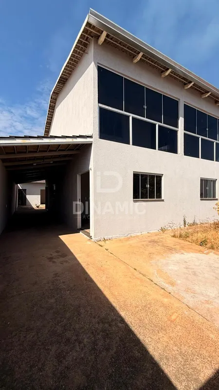 (ID 09) Sobrado para Locação Residencial Itaipu, Goiânia - GO.Excelente sobrado ...