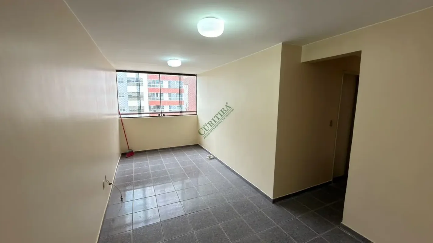 APARTAMENTO DE 03 QUARTOS PARA LOCAÇÃO – 7º ANDAR, VARANDA E VAGA DE GARAGEM!Exc...