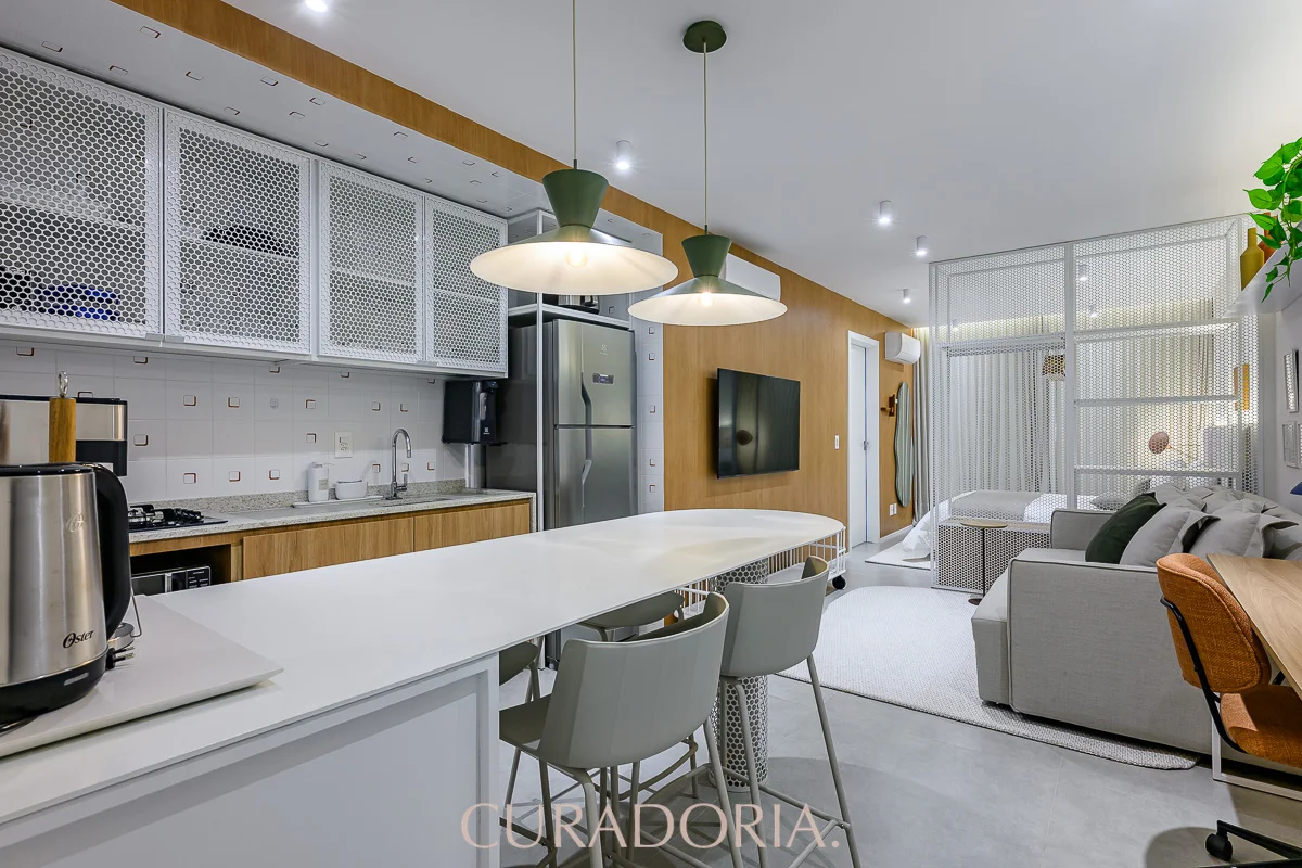 Lindo apartamento de 34 m2, mobiliado e equipado, reformado pelo escritório de a...