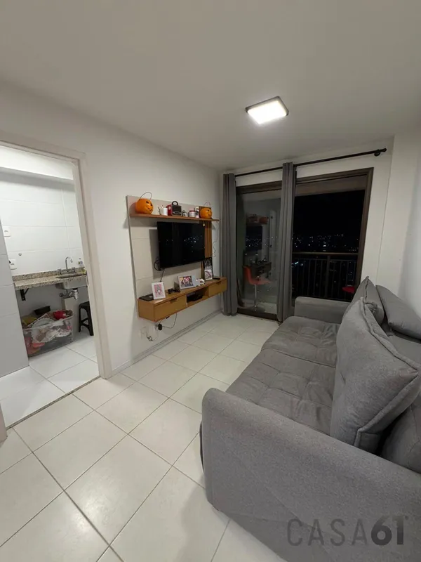 Último andar, vista livre e pronto para morar em Taguatinga!Na CNB 6, este apart...