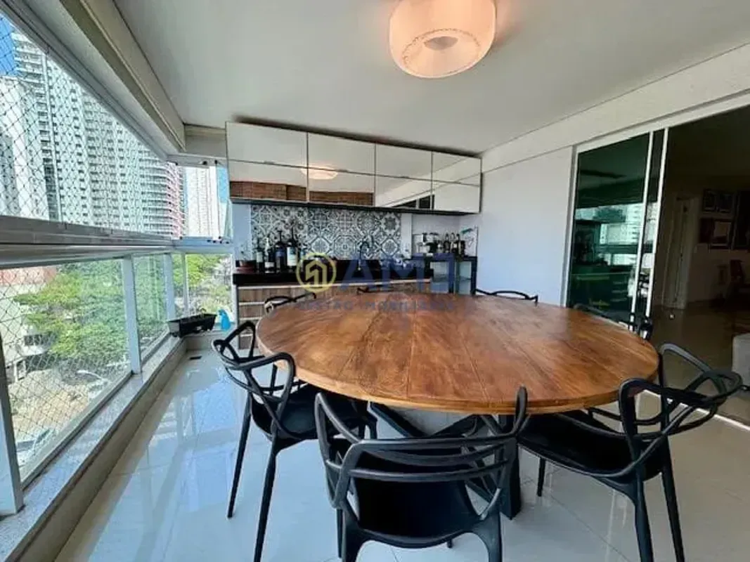 APARTAMENTO COM 3 SUÍTES PLENAS PARA LOCAÇÃO ED. EXCELLENCE SETOR BUENOLocalizad...