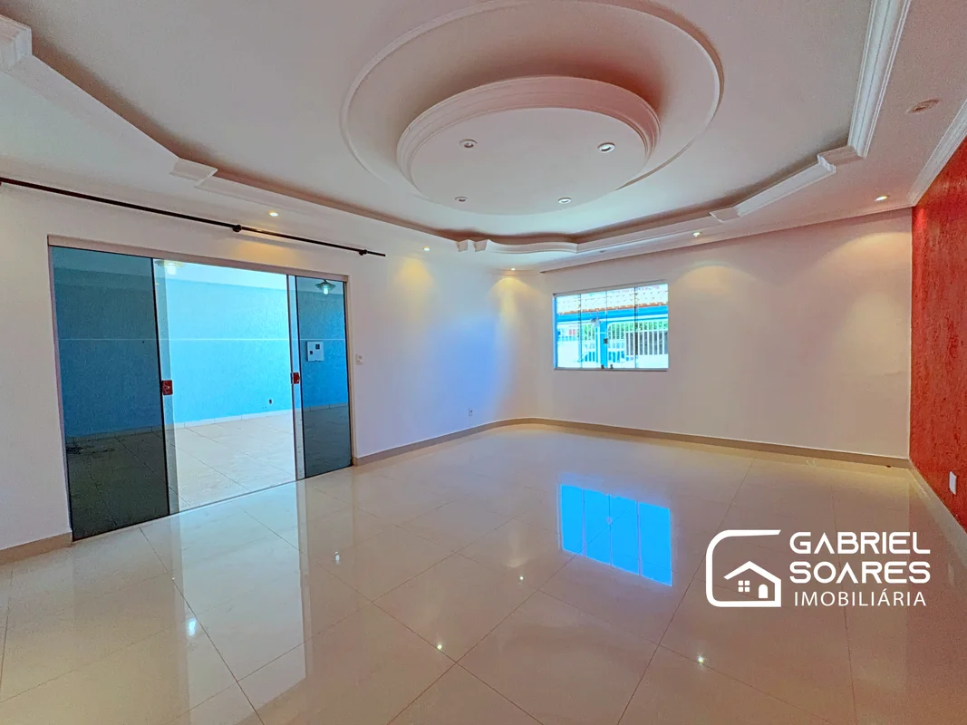 QSE 10, Taguatinga SulDETALHES DO IMÓVEL- Área privativa: 320 m²- 4 quartos (sen...
